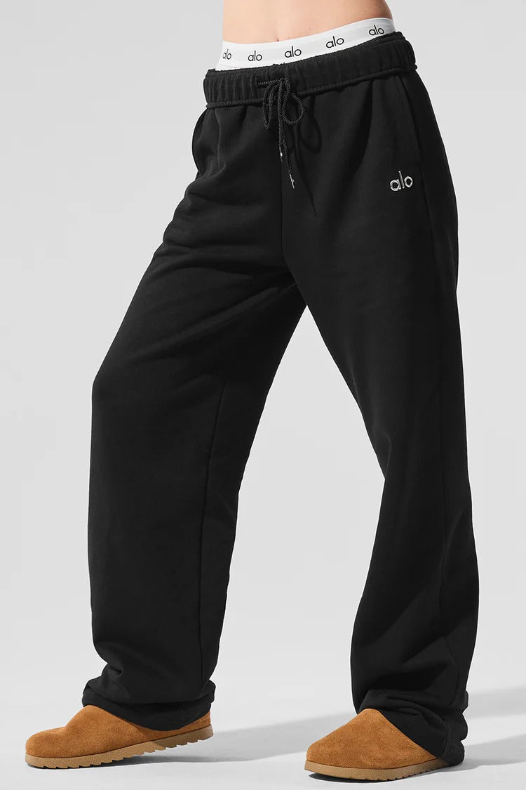 Accolade Straight Sweatpant
